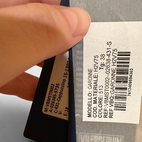 BNWT Vilebrequin Tan & cream men's designer Bermuda shorts 36" - Picture 2 of 9